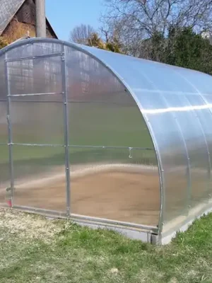 Rabatt skleník LANITPLAST VOLHA 3,3x10 m PC 6 mm