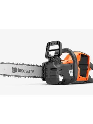 Must-Have Husqvarna Husqvarna 230i bez baterie a nabíječky akumulátorová pila